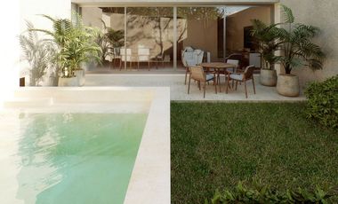 Casa de dos pisos con alberca, jardín, terraza, en venta Mérida.