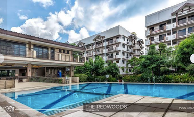 For Sale!  2 Bedroom Condo with Parking in The Redwoods, Fairview, QC