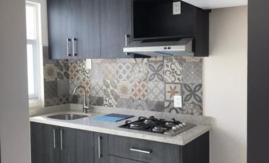 CASA CON ROOF GARDEN Y RECÁMARA EN PB EN VENTA CERCA DE CLUB DE GOLF PARAISO