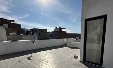 CASA EN VENTA CON ROOF GARDEN EN ZONA DE GRAN PLUSVALIA