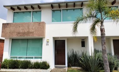 CASA EN RENTA FRACC. BOSQUE DE LOS ENCINOS PROTOTIPO FRESNO EN OCOYOACAC A 20 MINUTOS DE SANTA FE