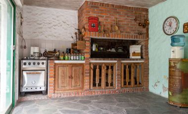 CASA MIGUEL CALDERÓN 283 - CHIVILCOY
