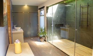 RESIDENCIA EN RENTA EN CLUB DE GOLF VALLE ESCONDIDO