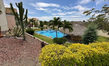 VENTA DE CASA EN COLINAS DE ALTAR TEMIXCO