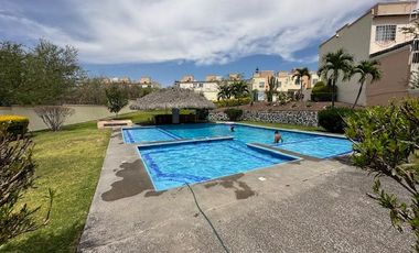 VENTA DE CASA EN COLINAS DE ALTAR TEMIXCO