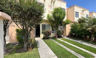 VENTA DE CASA EN COLINAS DE ALTAR TEMIXCO