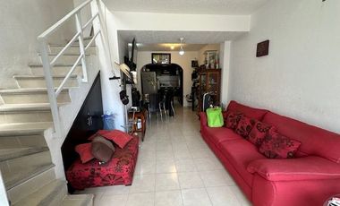 VENTA DE CASA EN COLINAS DE ALTAR TEMIXCO