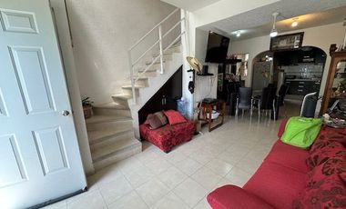 VENTA DE CASA EN COLINAS DE ALTAR TEMIXCO