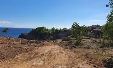 Freehold - Oceanfront Paradise Spectacular Land for Sale on Ceningan Island with Sunset Views