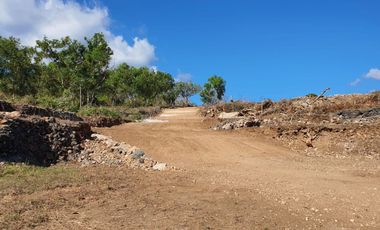 Freehold - Oceanfront Paradise Spectacular Land for Sale on Ceningan Island with Sunset Views
