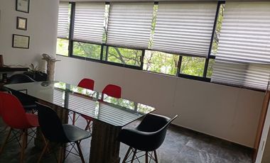 Se Vende Amplia Oficina de 270m2 en Col. Portales Norte