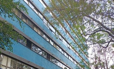 Se Vende Amplia Oficina de 270m2 en Col. Portales Norte