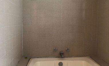 Casa en venta para RENOVAR, Burgos Bugambilias, Cuernavaca zona sur