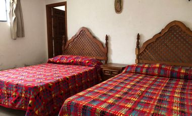 Casa en venta para RENOVAR, Burgos Bugambilias, Cuernavaca zona sur