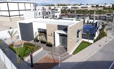 CASA EN VENTA INTERLOMAS