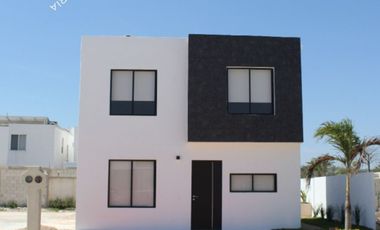 Casa en venta en fraccionamiento privado en Mérida
