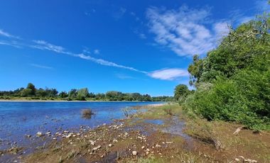 Exclusiva Parcela de 5000m2 en Proyecto a orilla del río Calle Calle, Valdivia