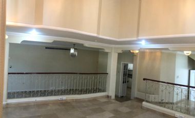 Kennedy Norte, Renta de Villa de 3 plantas de 4 dorm en excelente ubicación