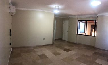 Kennedy Norte, Renta de Villa de 3 plantas de 4 dorm en excelente ubicación