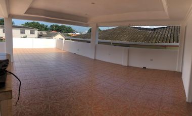Kennedy Norte, Renta de Villa de 3 plantas de 4 dorm en excelente ubicación