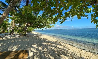 PNM - FOR SALE: Tropical Beachfront Villa with Pool in Sta. Fe, Siargao