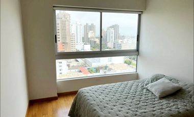 Bello departamento con vista al Golf de San Isidro