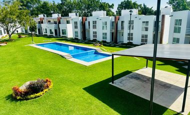 Una Casa Nueva con Alberca en Jiutepec Morelos, Cerca de Cueranaca