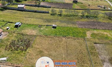 Terreno ideal para construcción completamente plano, Sector El Valle T402