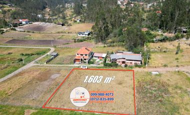 Terreno ideal para construcción completamente plano, Sector El Valle T402