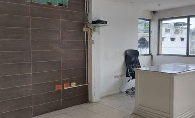 Duran, Renta de Excelente Complejo de Bodega y Oficinas en Casco Comercial