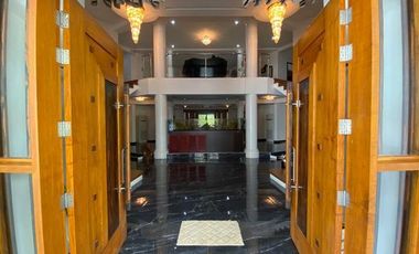 6BR Mansion for Sale in Paranaque