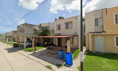 CASA EN FRESNO, ARBOLEDAS IV, ALTAMIRA, TAMAULIPAS. ¡CASA EN REMATE! -FQA