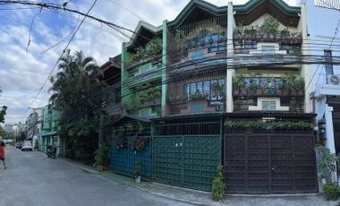 For Sale Townhouse in Manila