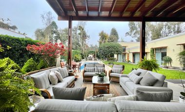 EXCLUSIVA CASA DE CAMPO CON PISCINA Y GRAN ÁREA SOCIAL EN FUNDO PASO CHICO, LURÍN