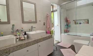 EXCLUSIVA CASA DE CAMPO CON PISCINA Y GRAN ÁREA SOCIAL EN FUNDO PASO CHICO, LURÍN