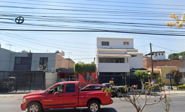 ¡APROVECHA ESTA GRAN OPORTUNIDAD DE HACER CRECER TU PATRIMONIO! casa en REMATE BANCARIO Fracc Jardines de los Historiadores, Guadalajara, Jalisco