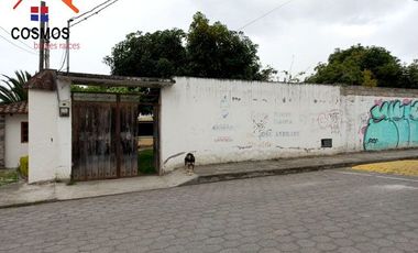 Casa con terreno de venta en Cotacachi