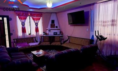 Casa con terreno de venta en Cotacachi