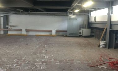 OFICINAS EN RENTA DE 385M2 EN EL PRIMER PISO CERCA DE PIE DE LA CUESTA