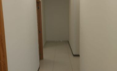 OFICINAS EN RENTA DE 385M2 EN EL PRIMER PISO CERCA DE PIE DE LA CUESTA