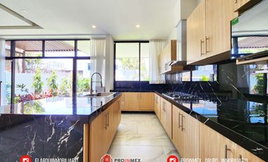 VENTA | CASA EXCLUSIVA DE LUJO FRACCIONAMIENTO COSTA DE ORO