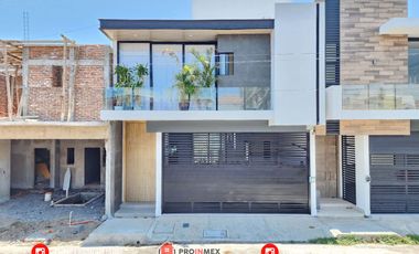 VENTA | CASA EXCLUSIVA DE LUJO FRACCIONAMIENTO COSTA DE ORO