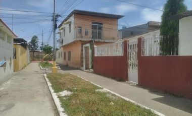 CASA DE VENTA   FLORESTA 1, SUR DE GUAYAQUIL, GUAYAS