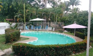 ALQUILAMOS HERMOSA CASA CAMPESTRE CON PISCINA.