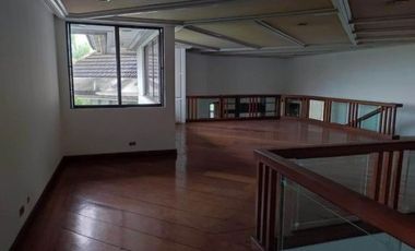 10BR Mansion for Lease at White Plains, QC