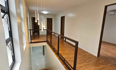 Newly Renovated Corner House with 4BR+ 1  with 3 car garage