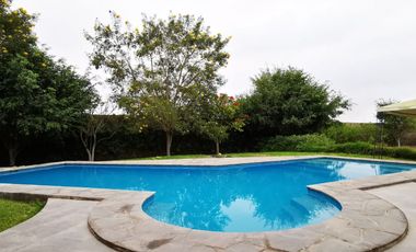 LINDA CASA DE CAMPO CON GRAN PISCINA  EN CONDOMINIO LA TOSCANA, CAÑETE