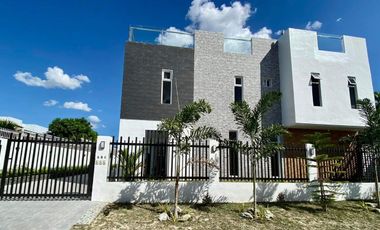 3 Bedroom Semi Furnished Townhouse for RENT in Angeles City Near SM Clark