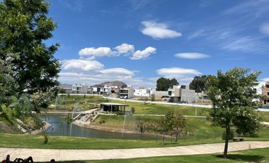CASA EN VENTA EN VALLE IMPERIAL