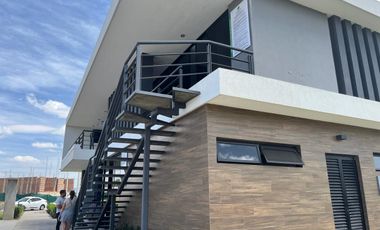 CASA EN VENTA EN VALLE IMPERIAL